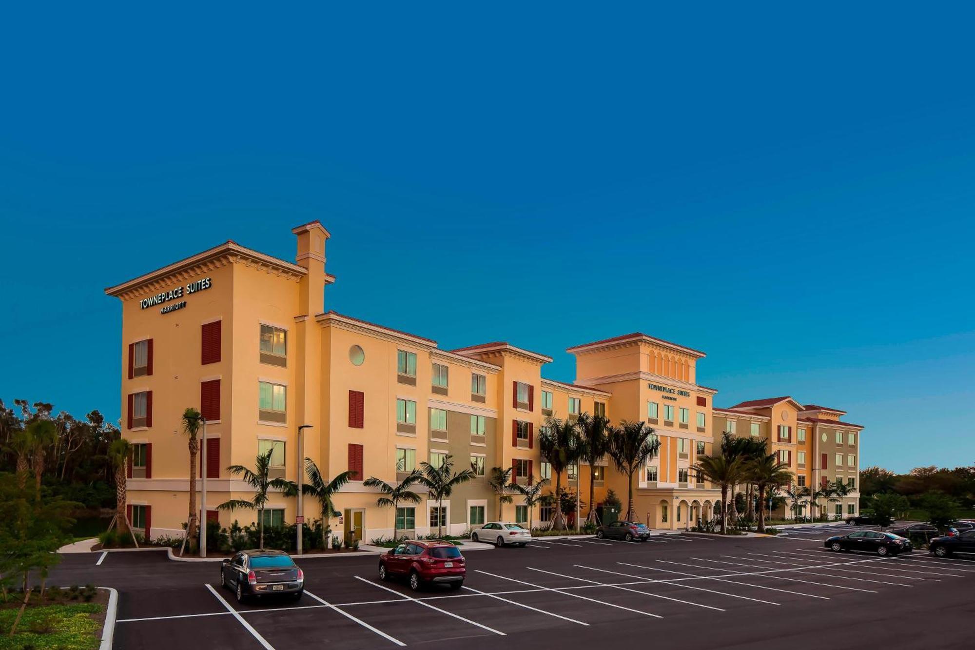 Towneplace Suites By Marriott Fort Myers Estero Dış mekan fotoğraf